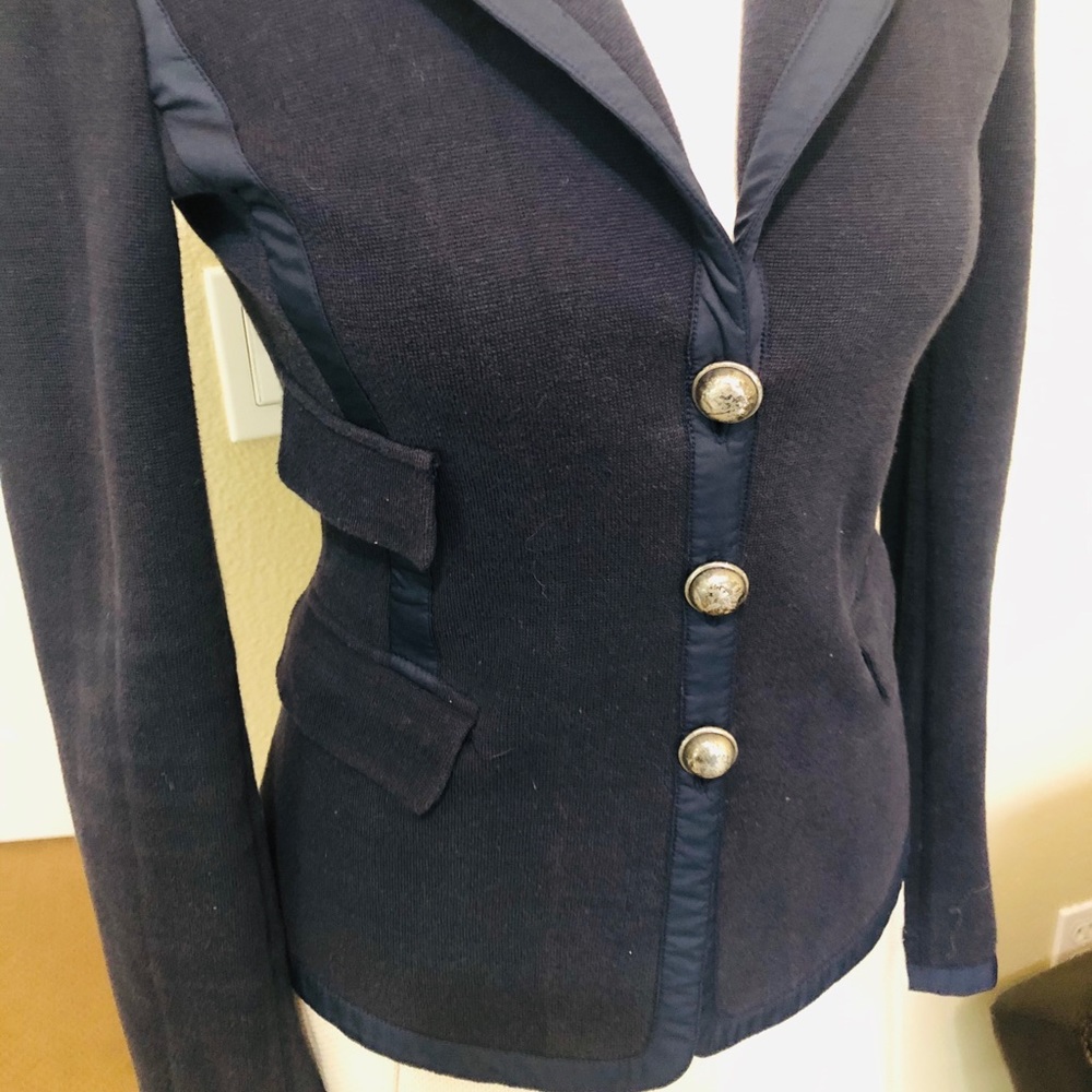 Emporio Armani jacket. - Picture 2 of 7